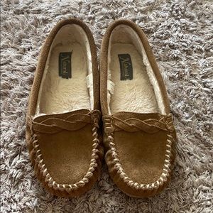 natural reflections moccasins